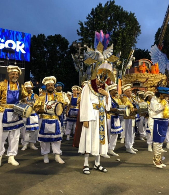 Mestre Casagrande representa o padroeiro dos padeiros - Paloma Savedra / Agência O Dia