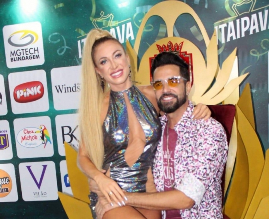 Jéssica Rodrigues e Latino no Camarote King