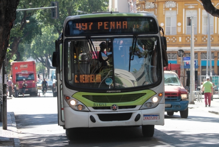 MP pede que empresas de ônibus reduzam preço da passagem na falta de troco