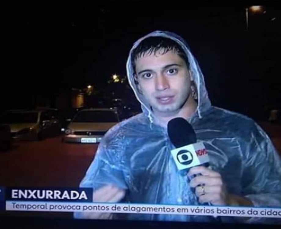Pedro Figueiredo: tempo que repórter trabalhou em cobertura das chuvas chamou a atenção de internautas 