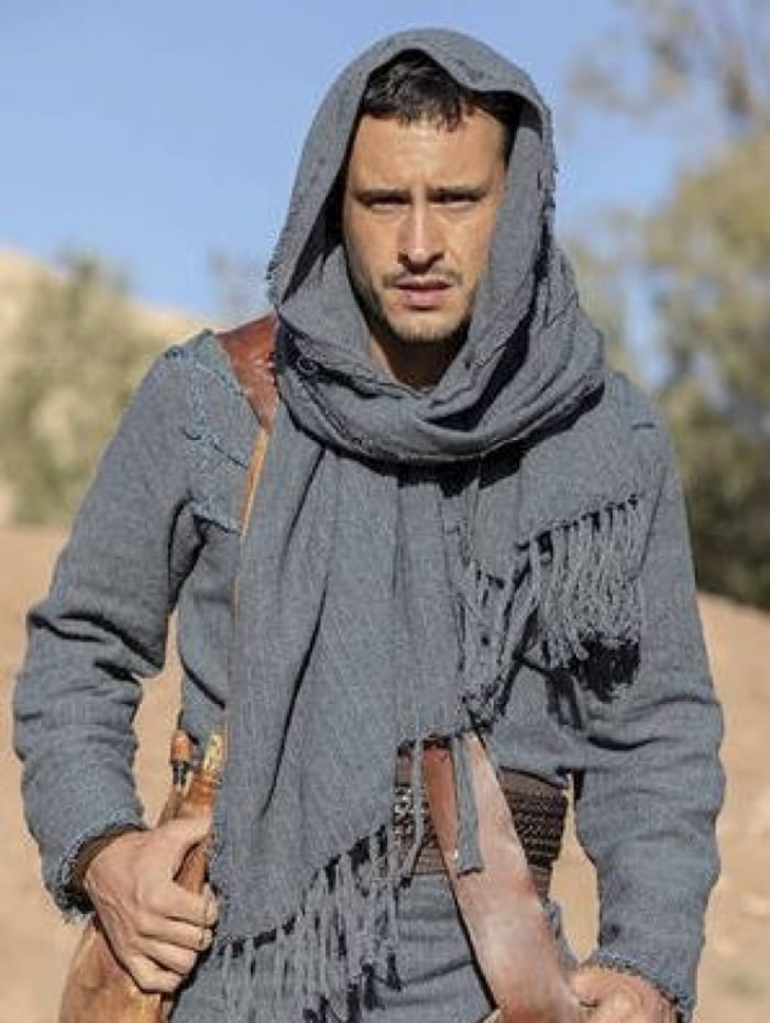 Micaías (Guilherme Dellorto), em 