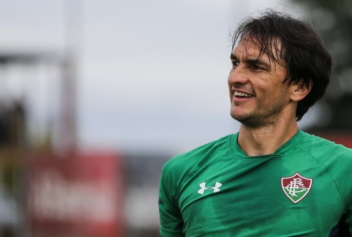 Matheus Ferraz pregou respeito ao Botafogo e disse que o Tricolor está trabalhando firme para ganhar