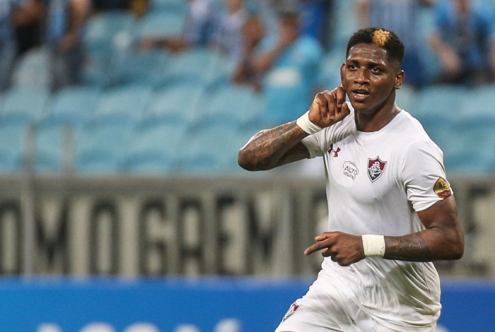 Yony González comemora gol contra o Tricolor gaúcho: grito racista foi captado na Arena do Grêmio 