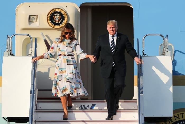 Donald Trump e Melania Trump chegam ao Japão