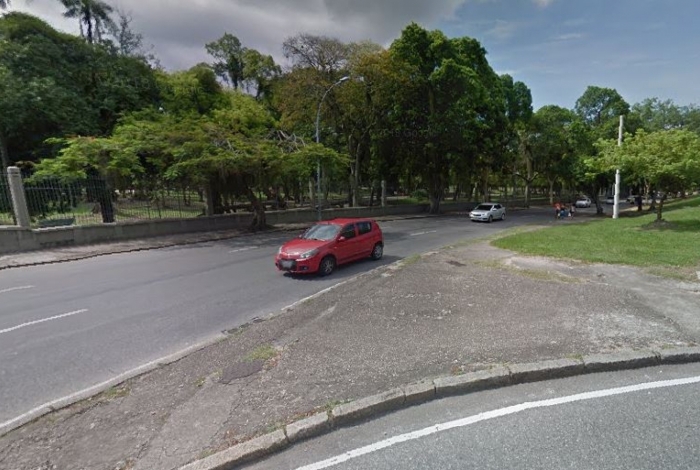 Menor suspeito de roubo é morto a tiros na Quinta da Boa Vista