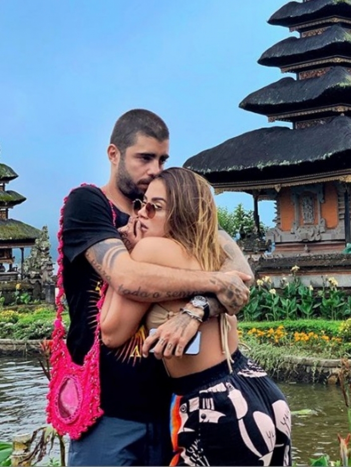 Anitta e Pedro Scooby na Indonésia