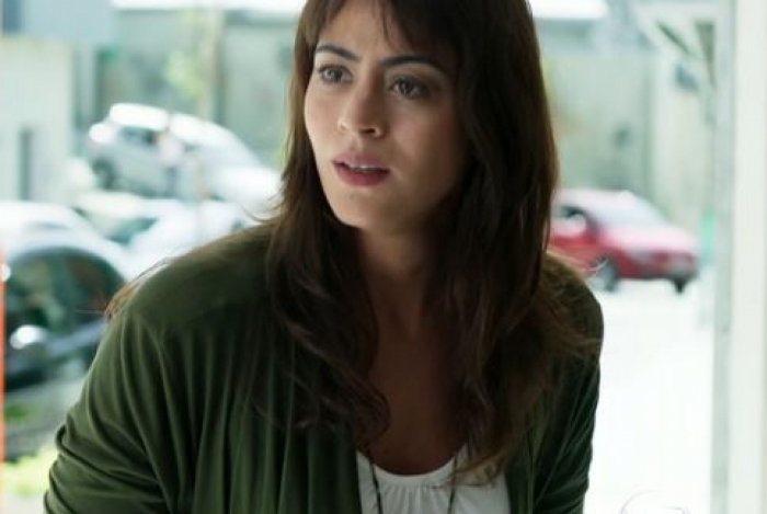 Helena (Carol Castro), em 'Órfãos da Terra'