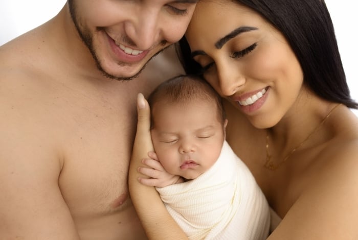 Zion, filho de Jade Seba e Bruno Guedes faz o primeiro ensaio newborn