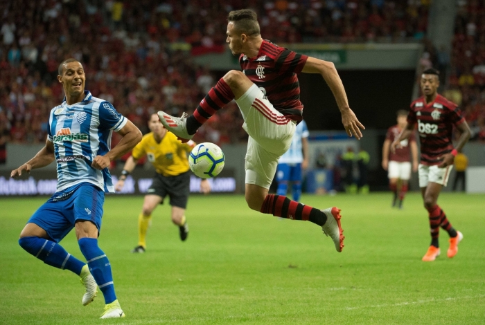 O Flamengo bateu o CSA, em Brasília