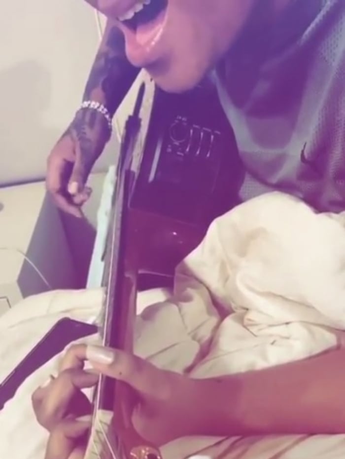 udmilla canta para Brunna 