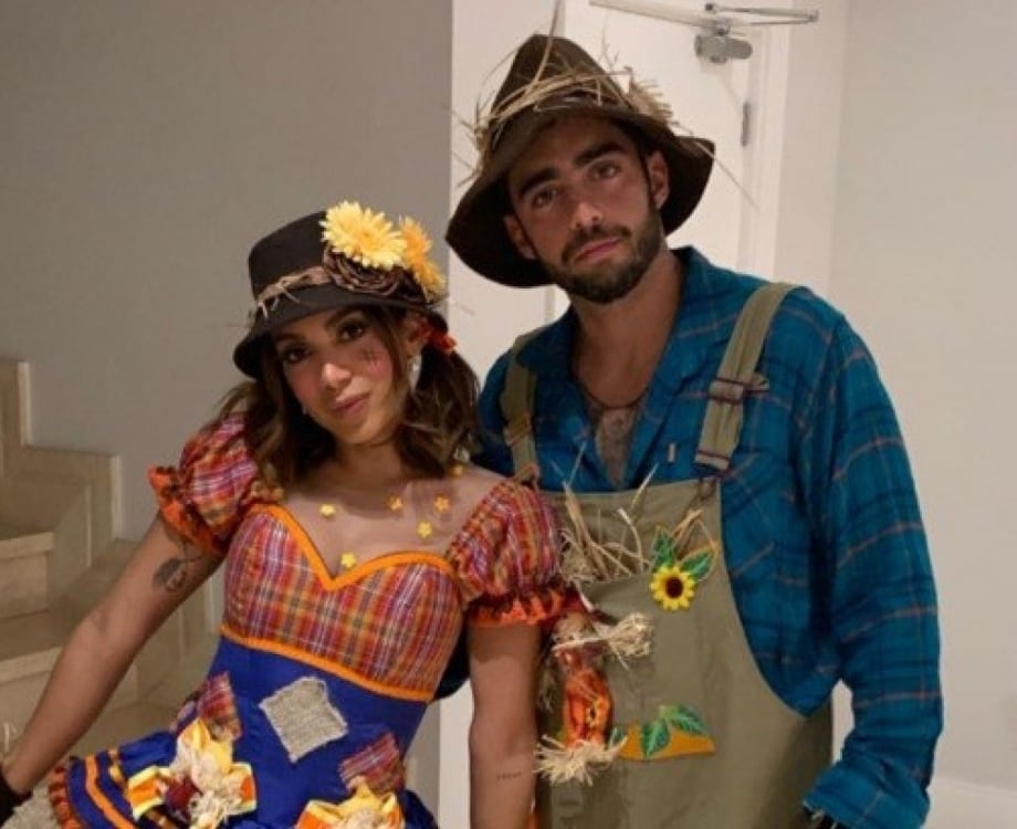 Anitta e Pedro Scooby