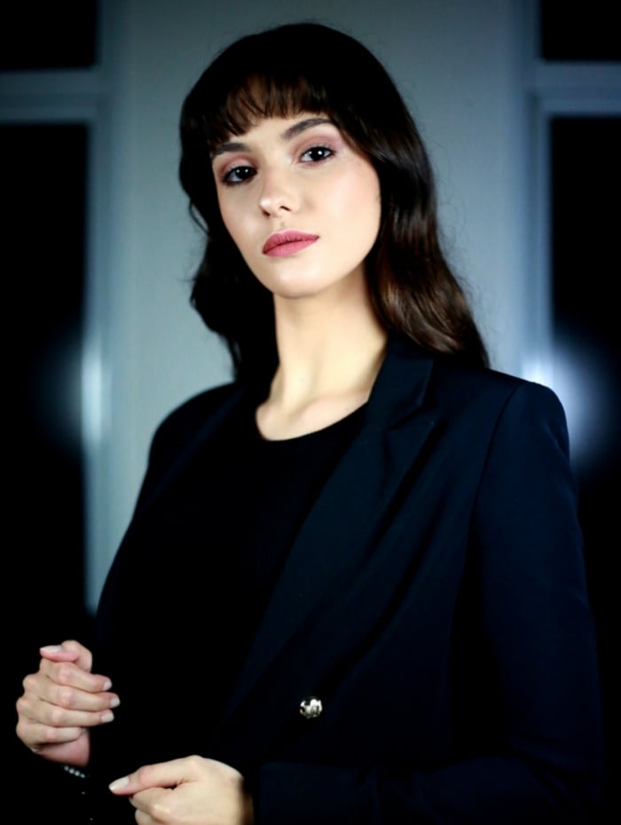 Rafaela Sampaio vive Gabriela em Topíssima, nova novela da Record