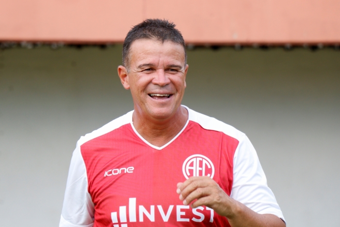 Renato Carioca, técnico do América
