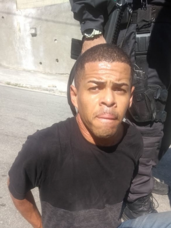 Homem é preso jogar granada contra PMs em São Gonçalo 
