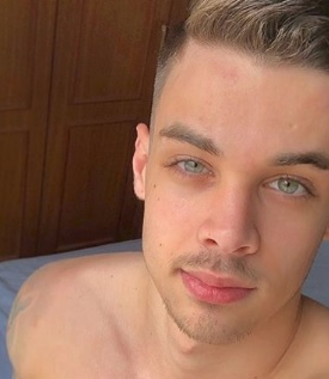 César Soares, o loiro que arrasa corações das gamers - Reprodução Instagram