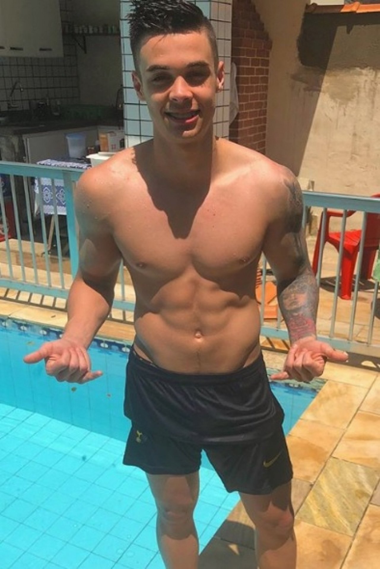 César Soares, o loiro que arrasa corações das gamers