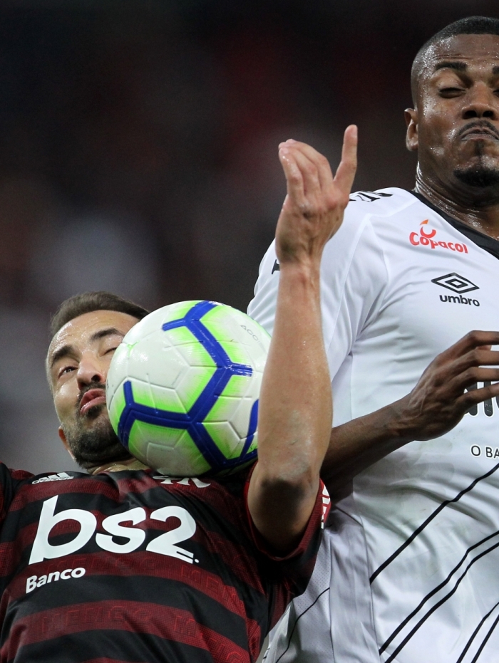 Rio de Janeiro - 17/07/2019 - Everton Ribeiro do Flamengo durante partida contra o Atletico PR no estadio do Maracana valida palas quartas de finais da Copa do Brasil. Foto: Luciano Belford/Agencia O Dia - Luciano Belford/Agência O Dia