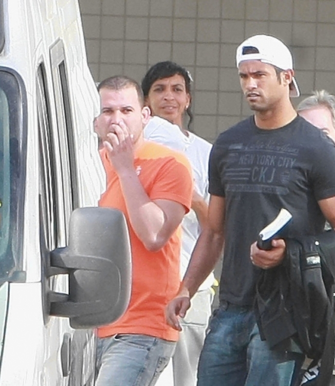 O goleiro Bruno foi punido em 2018 por encontrar mulheres em bar - Bando de Imagens