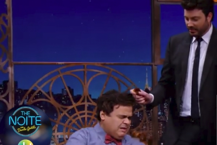 Evê Sobral vai ao programa ‘The Noite