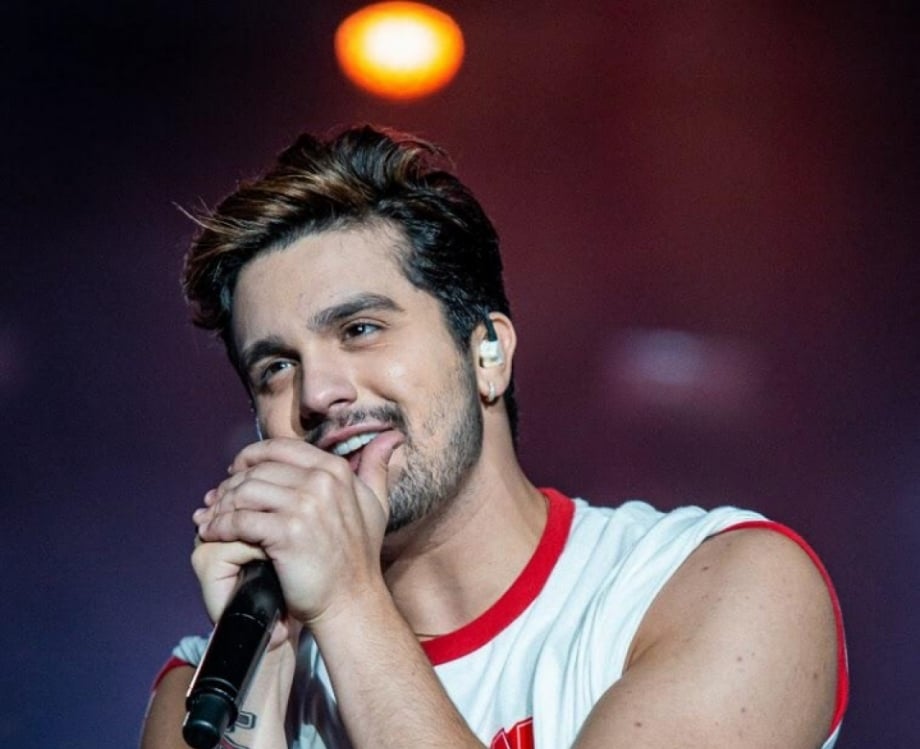 Luan Santana se apresenta no Rio