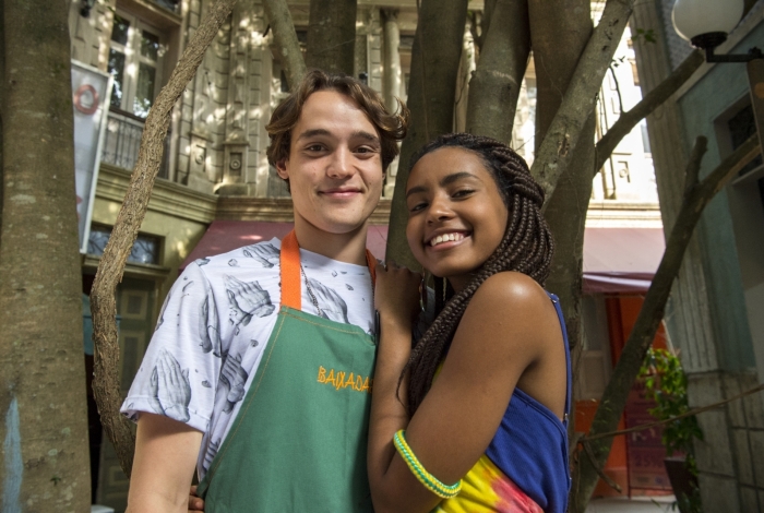 Jaqueline (Gabz) e Thiago (Danilo Maia), em 'Malhação — Toda forma de amar'