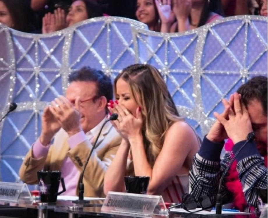 Luana vai às lágrimas