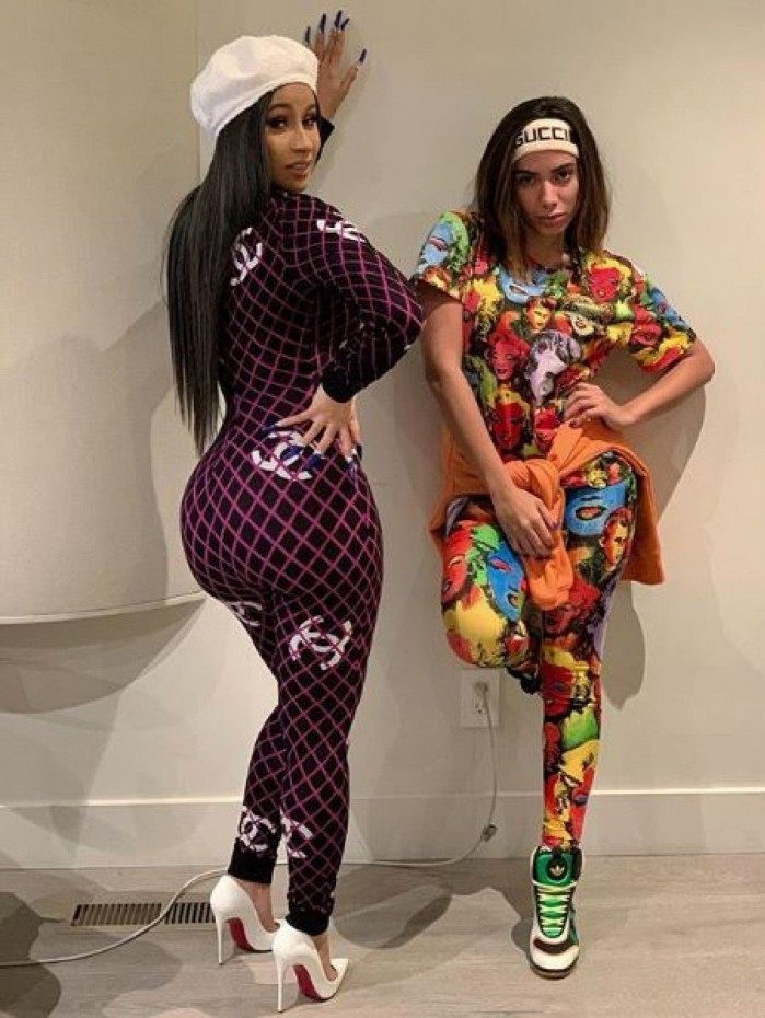 Anitta e Cardi B