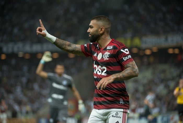Gabigol fez mais um e é o artilheiro isolado do Brasileiro: 12 gols