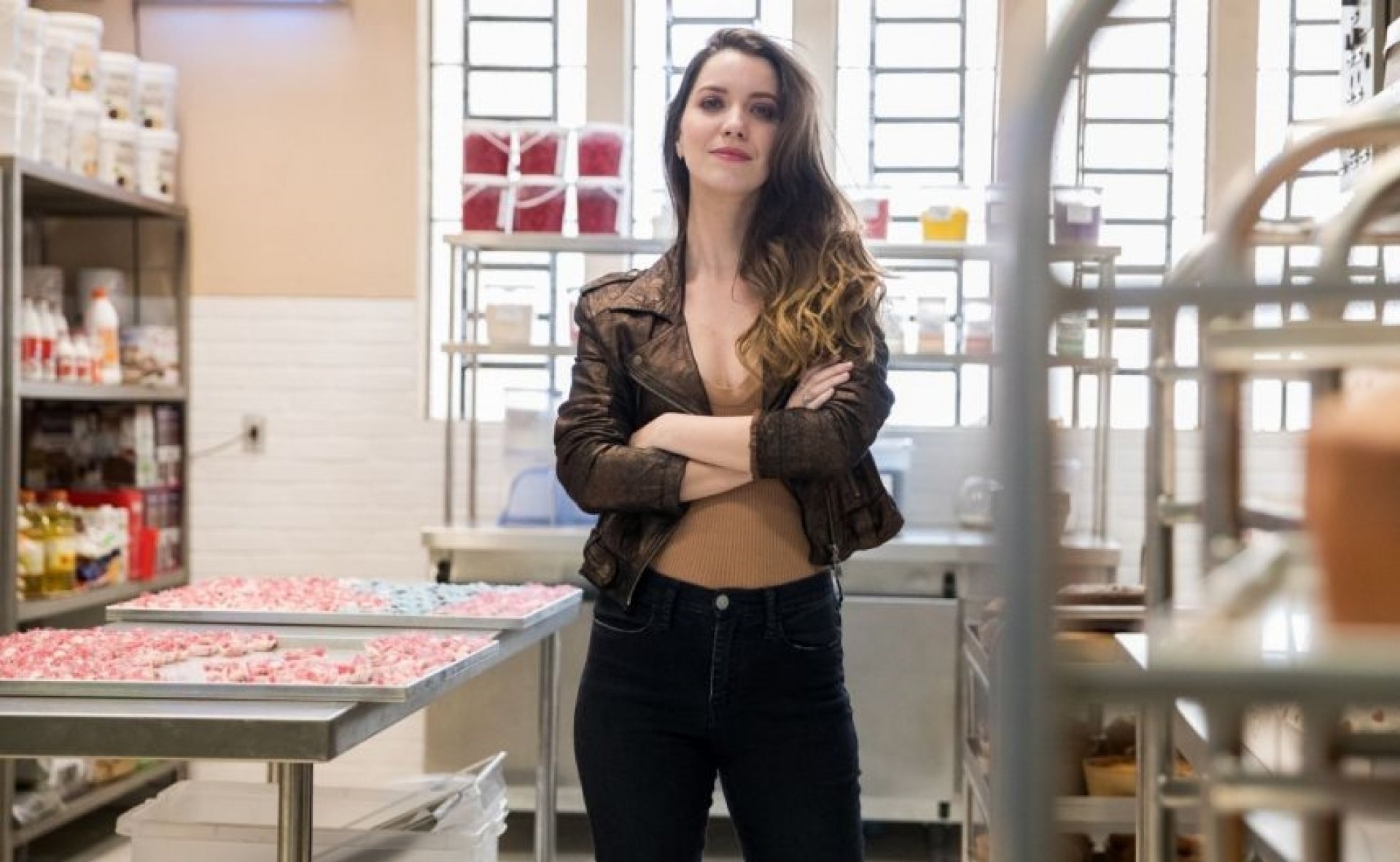 Fabiana faz proposta para Maria da Paz