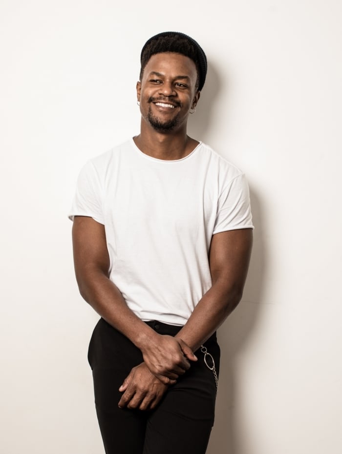 David Junior fala sobre seu personagem Ramon, em Bom Sucesso, e carreira
