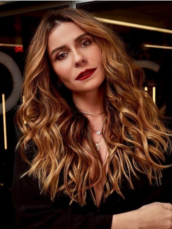 Giovanna Antonelli muda o visual