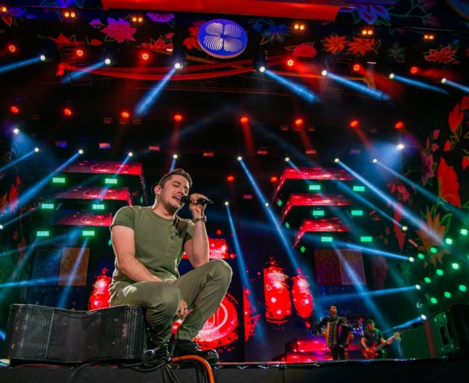 Jonas Esticado grava novo DVD