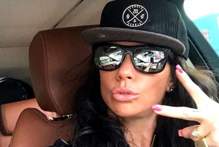 Fernanda Fé deixa três filhos adolescentes
