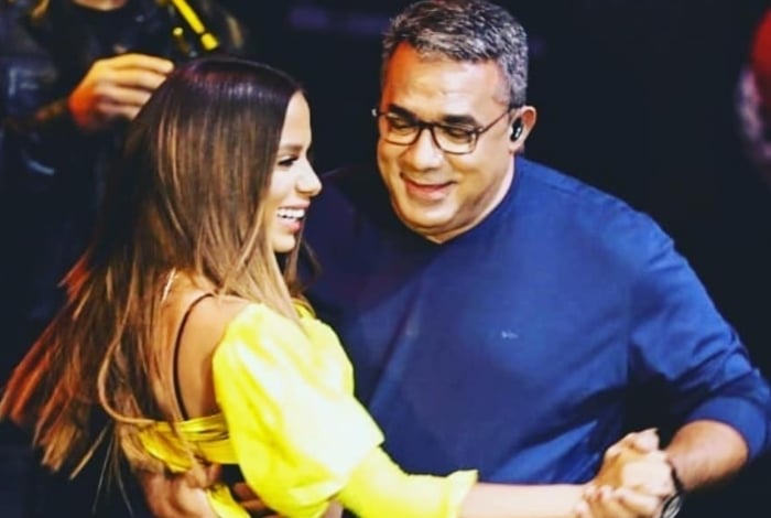 Anitta dança com Painitto 