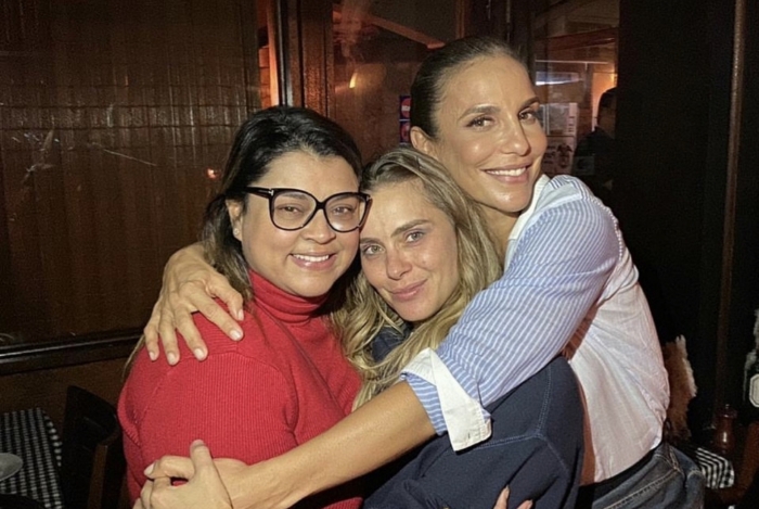 Rio, 26/09/2019  - Pais de vitimas da violencia policial, fazem manifestacao em frente ao palacio guanabara, Na Foto Laranjeiras, zona sul do Rio. Foto: Ricardo Cassiano/Agencia O Dia