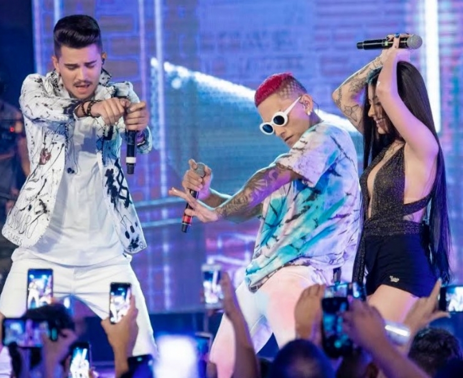 Ao lado de MC Mirella e Dynho Alves, sertanejo Gutto Soares grava DVD em Goi&acirc;nia