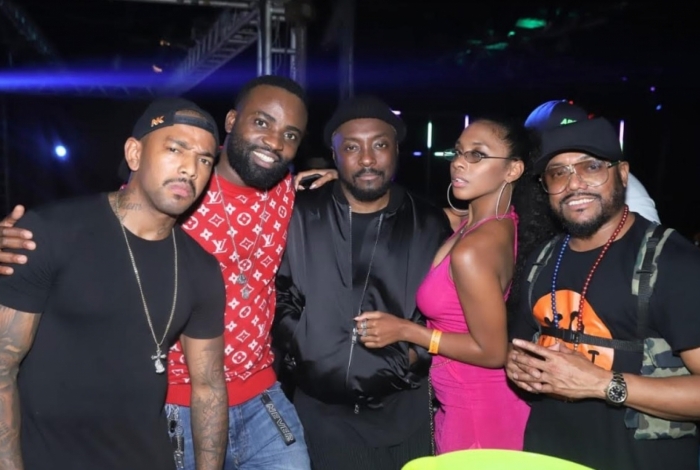 Black Eyde Peas estica passagem pelo Brasil para gravar clipe na capital carioca