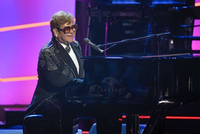 Elton John em especial exibido na Record TV