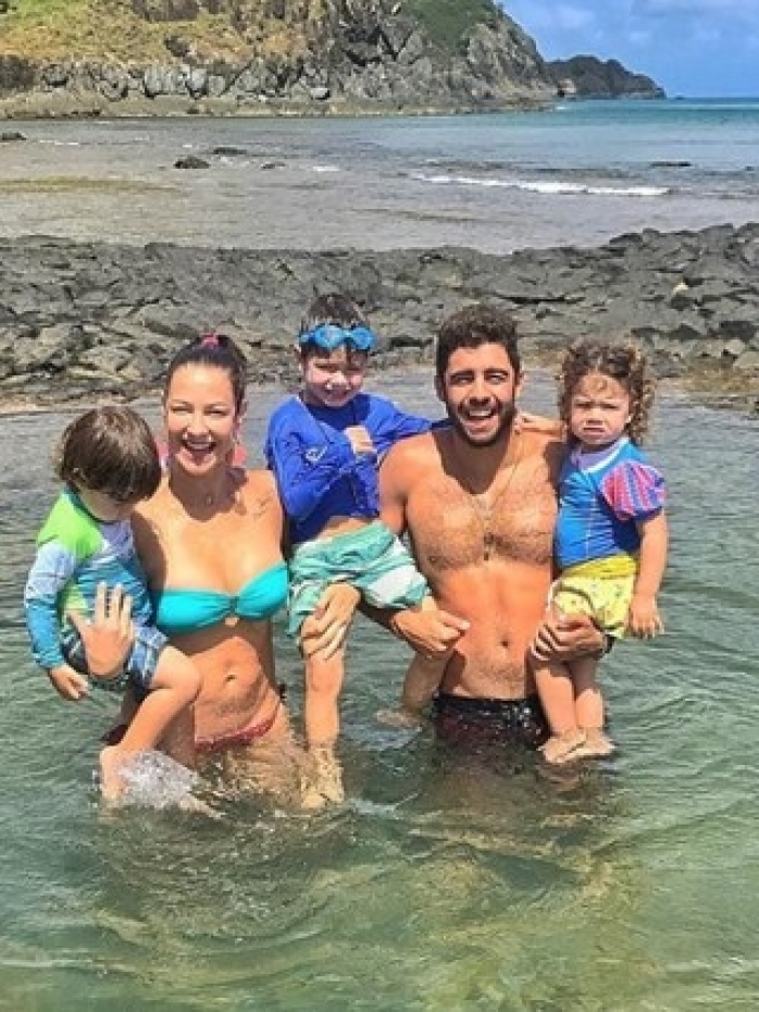 Luana Piovanni viaja com o marido e o filho 