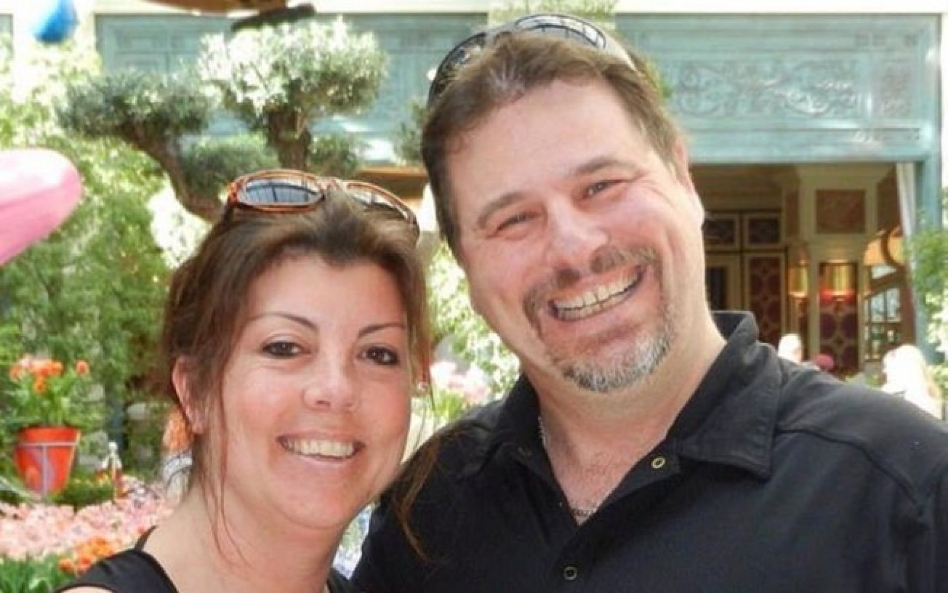 Stephania Meyer e Michael Oshust se conheceram em um site de relacionamento extraconjulgal e cometeram traição
