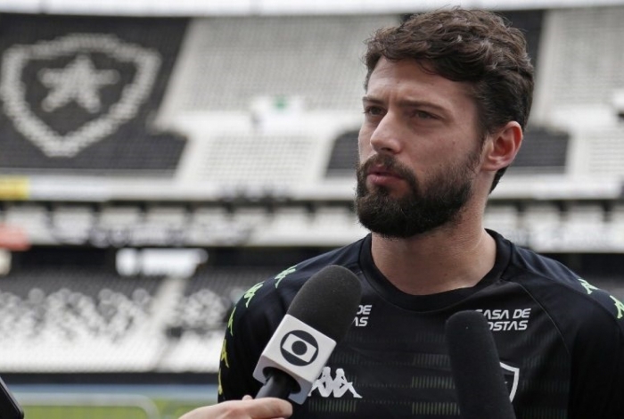 João Paulo abordou com franqueza as pedreiras do Botafogo