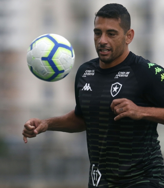 Diego Souza
- Vitor Silva/Botafogo
