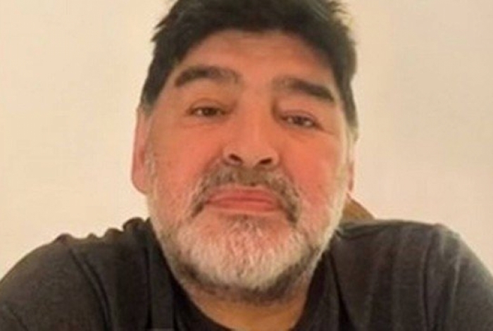 Maradona: 'Vivo muito bem porque estou trabalhando'