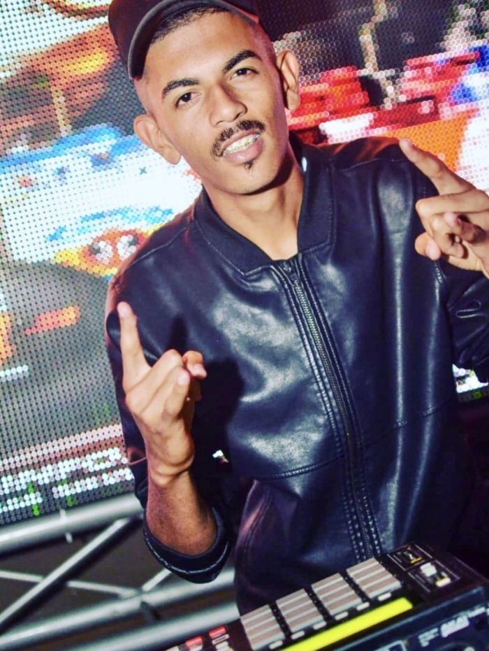 Coluna David Brazil domingo