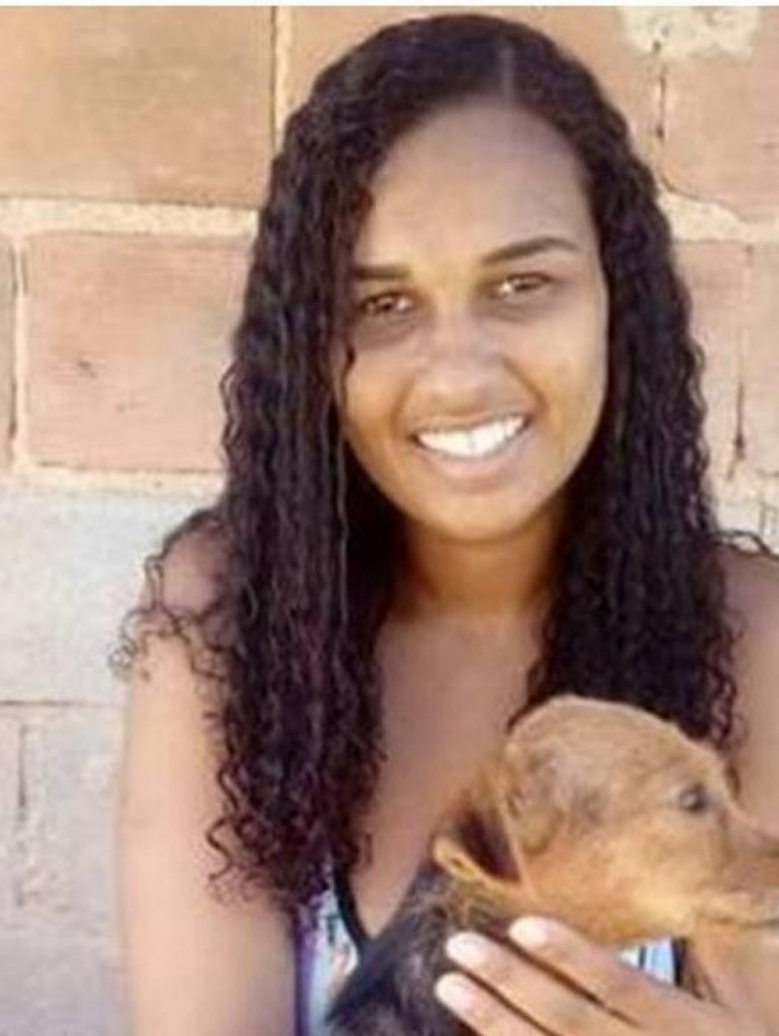 Vanessa: espancada por tr&ecirc;s dias 