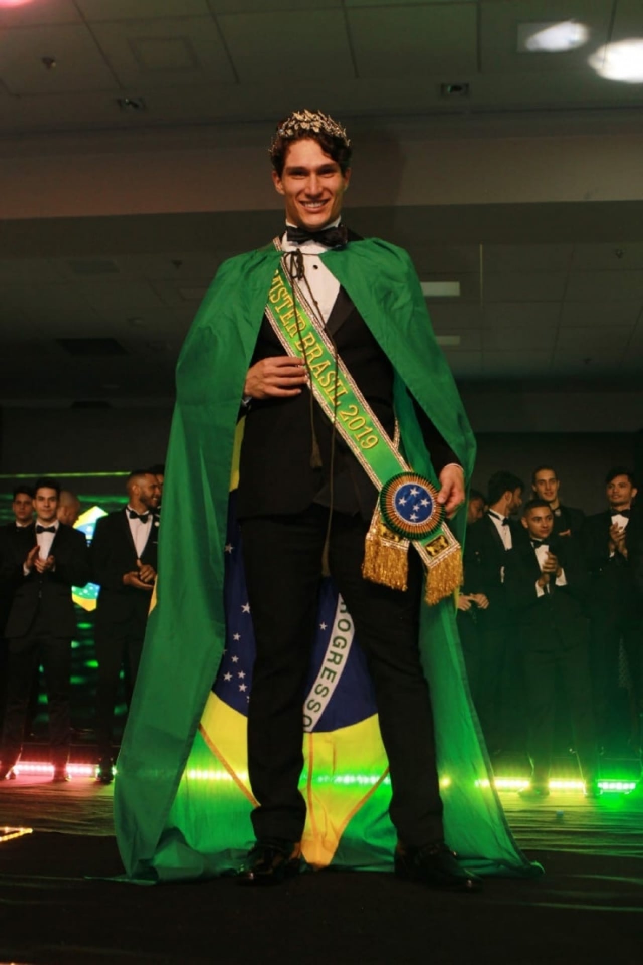 E o vencedor foi... MH - David Brazil