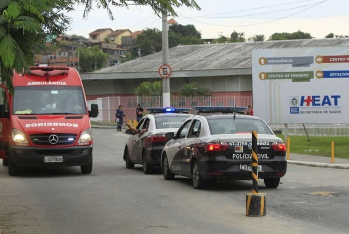 Vítima foi socorrida no Hospital Estadual Alberto Torres