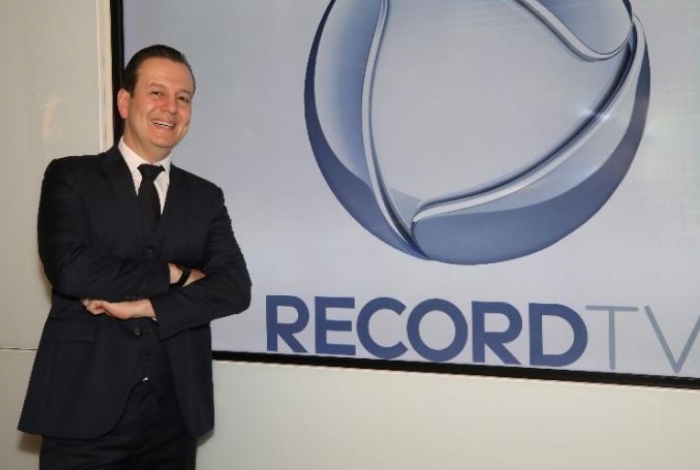 Celso Zucatelli volta para a RecordTV