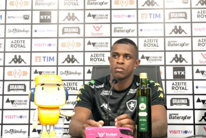 Benevenuto disse que o Botafogo não tem tempo para treinar