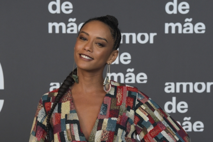 Globo / Estevam Avellar
    photoshop:ColorMode: 3
    photoshop:DateCreated: 2019-11-05
    photoshop:ICCProfile: Adobe RGB (1998)
    signature: 427fe3eff6d96bd55bb15e96a797ce92ffee02bfa67812bd4f55ad844cb6e87c
    stRef:documentID: 4A83C0F26FDAF9E4E83790EAC4631A48
    stRef:instanceID: xmp.iid:e926ea6f-6bed-4d40-8903-46aec414adfb
    stRef:originalDocumentID: 4A83C0F26FDAF9E4E83790EAC4631A48
    tiff:Make: NIKON CORPORATION
    tiff:Model: NIKON D4S
    tiff:Orientation: 1
    tiff:ResolutionUnit: 2
    tiff:XResolution: 30000000/100000
    tiff:YResolution: 30000000/100000
    unknown: 2
    xmp:CreateDate: 2019-11-05T16:20:48.65
    xmp:CreatorTool: FotoWare FotoStation
    xmp:MetadataDate: 2019-11-05T17:11:06-03:00
    xmp:ModifyDate: 2019-11-05T17:11:06-03:00
    xmp:Rating: 1
    xmpMM:DocumentID: xmp.did:03bae0f9-b333-ce4d-ac35-566ce7f899c2
    xmpMM:InstanceID: xmp.iid:03bae0f9-b333-ce4d-ac35-566ce7f899c2
    xmpMM:OriginalDocumentID: 4A83C0F26FDAF9E4E83790EAC4631A48
  Profiles:
    Profile-8bim: 1788 bytes
    Profile-exif: 14574 bytes
    Profile-icc: 560 bytes
    Profile-iptc: 1719 bytes